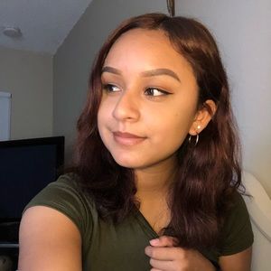 Meet your Posher, Diana